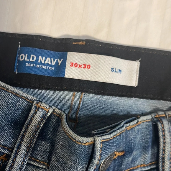 Old navy - Picture 3 of 4